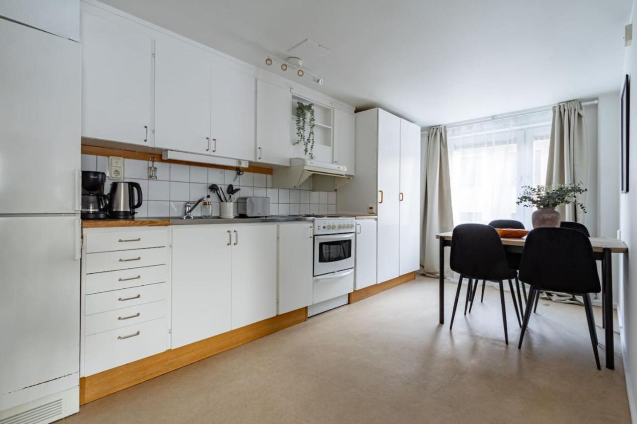 Budget Comfort On Trendy Soedermalm, Construction Work Stockholm Buitenkant foto